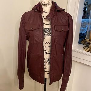 Nice burgundy jacket. Worn three times. It’s in mint condition.